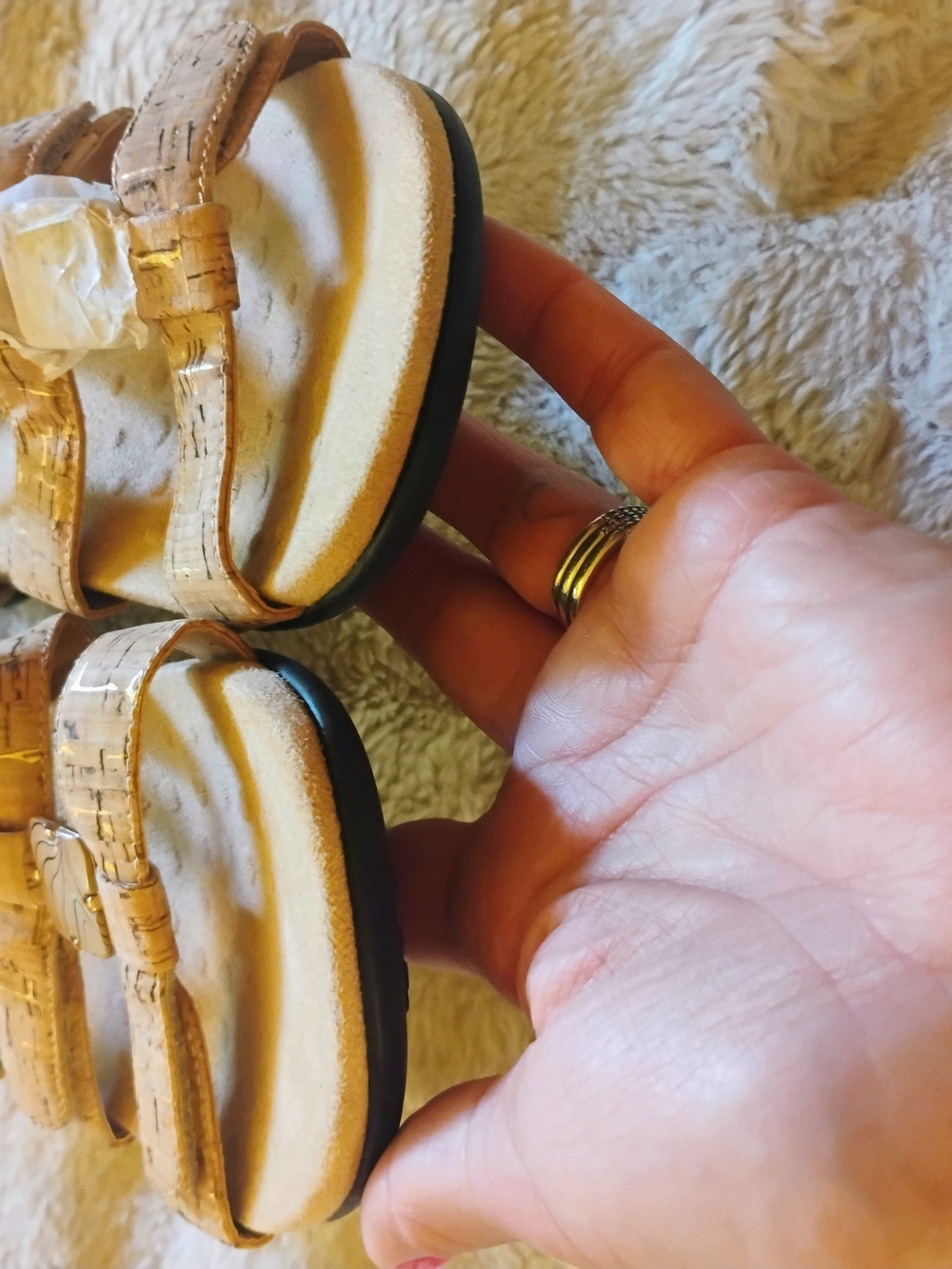 Vionic Cork-Pattern Tan Strappy Sandals - Picture 3 of 5